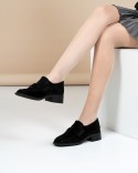 Loafer à Pompon Noir Daim